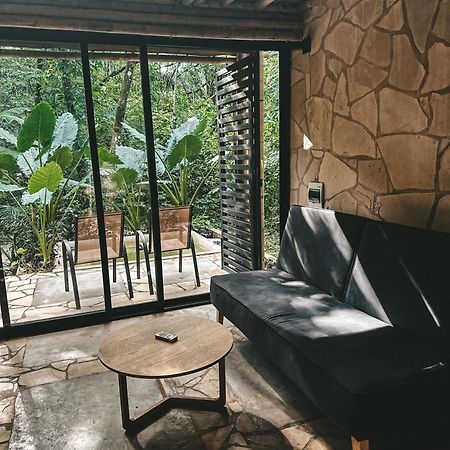 Cabana De Bambu En La Selva Palenque Exteriör bild