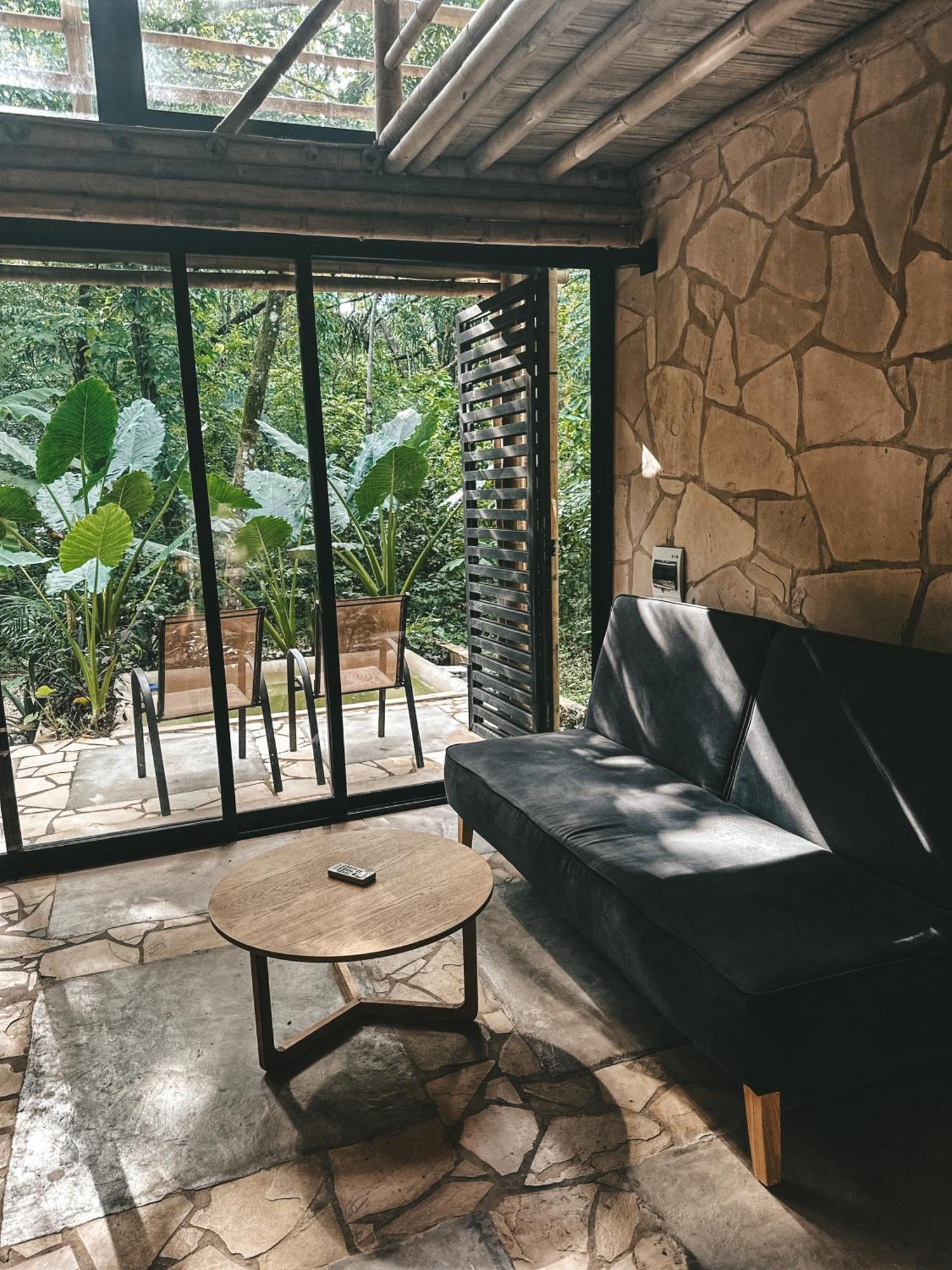 Cabana De Bambu En La Selva Palenque Exteriör bild